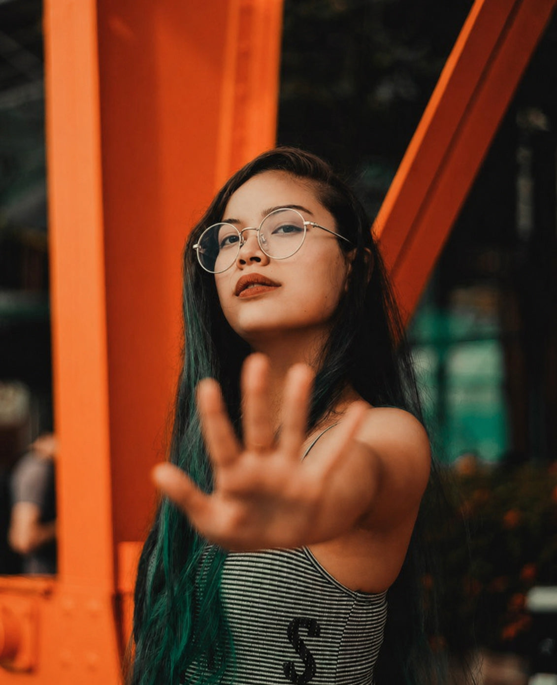 Why More People Are Choosing Titanium Glasses Frames
